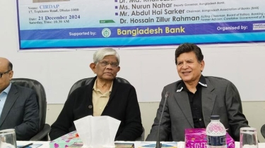 অস্থিরতার পেছনে প্লেয়ার ও রেগুলেটরদের দুষলেন অর্থ উপদেষ্টা