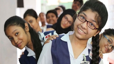 ২০২৫ সালে মাধ্যমিক ও নিম্নমাধ্যমিক স্কুলে ছুটি ৭৬ দিন
