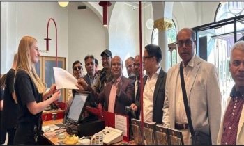 নরওয়েতে নোবেল কমিটির কাছে স্মারকলিপি পেশ করল প্রবাসী বাংলাদেশিরা