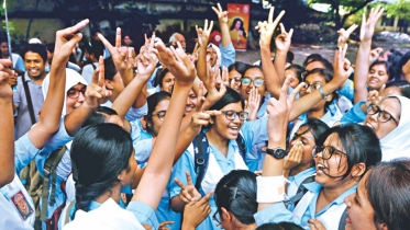 এসএসসি ও সমমানের ফল প্রকাশ, পাসের হার ৬৮.৪৫